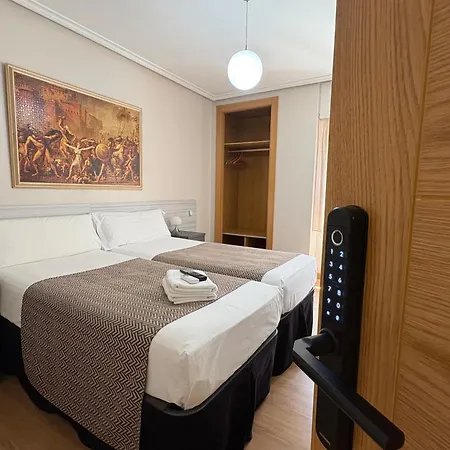 Pension Berceo Logrono Exterior photo