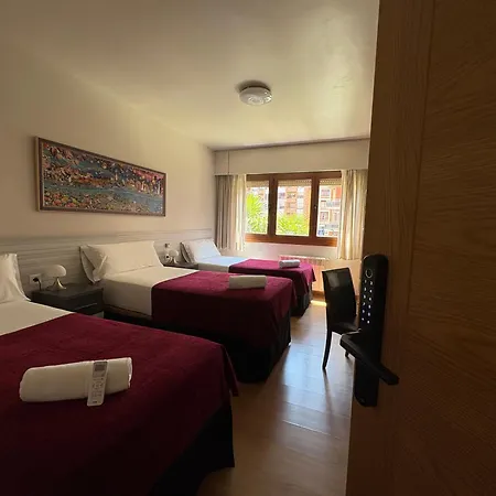 Pension Berceo Logrono Exterior photo